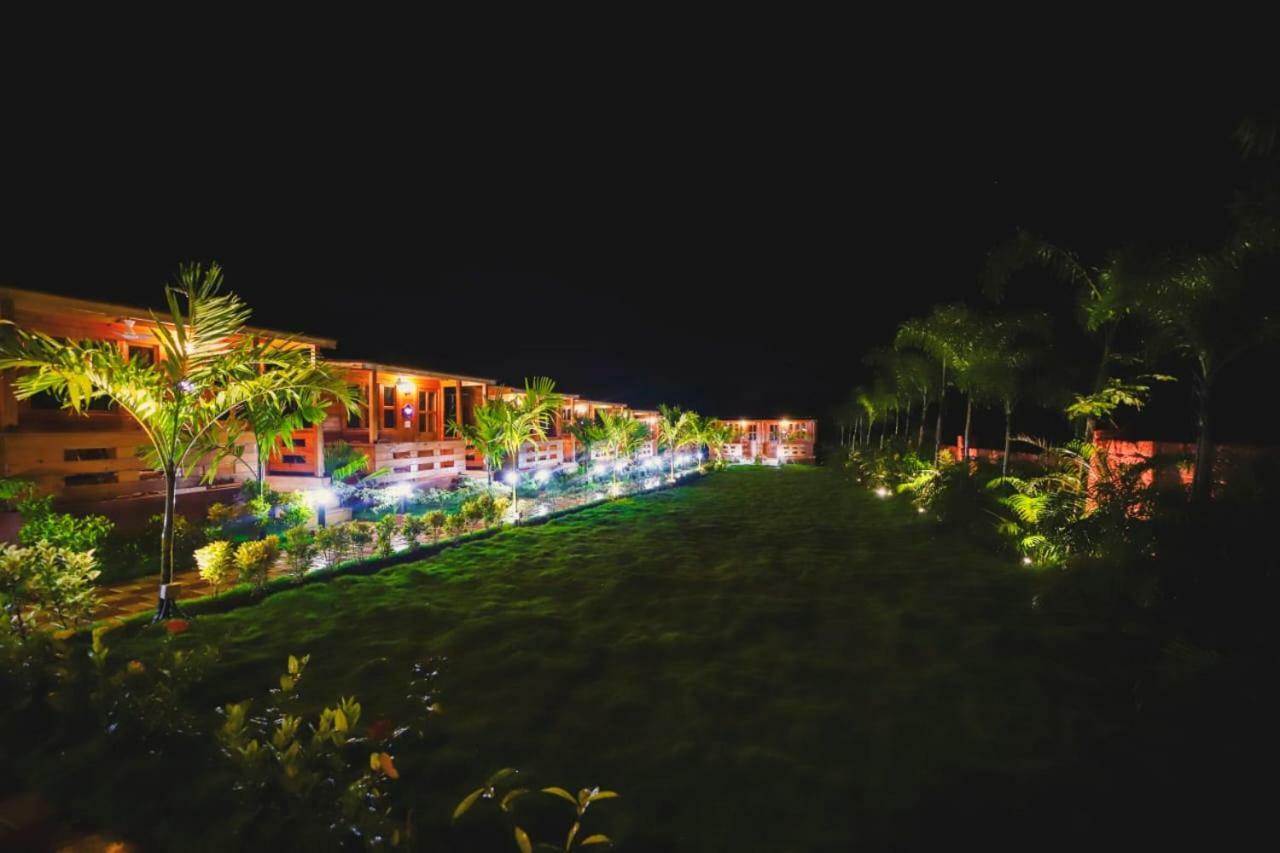 Grand Vatika Resort Arambol Eksteriør bilde